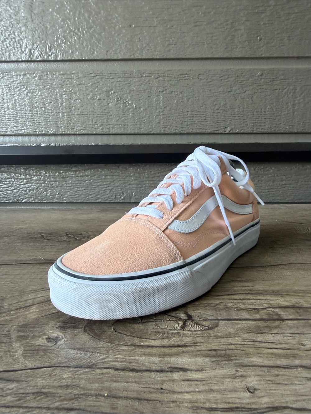 Vans Peach Suede Old Skool Sneakers with White Stripe size US W 9/ M 7.5